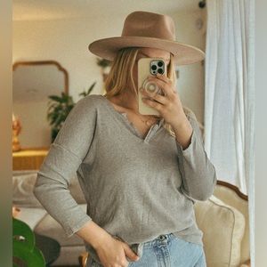 VICI 100% cotton T shirt